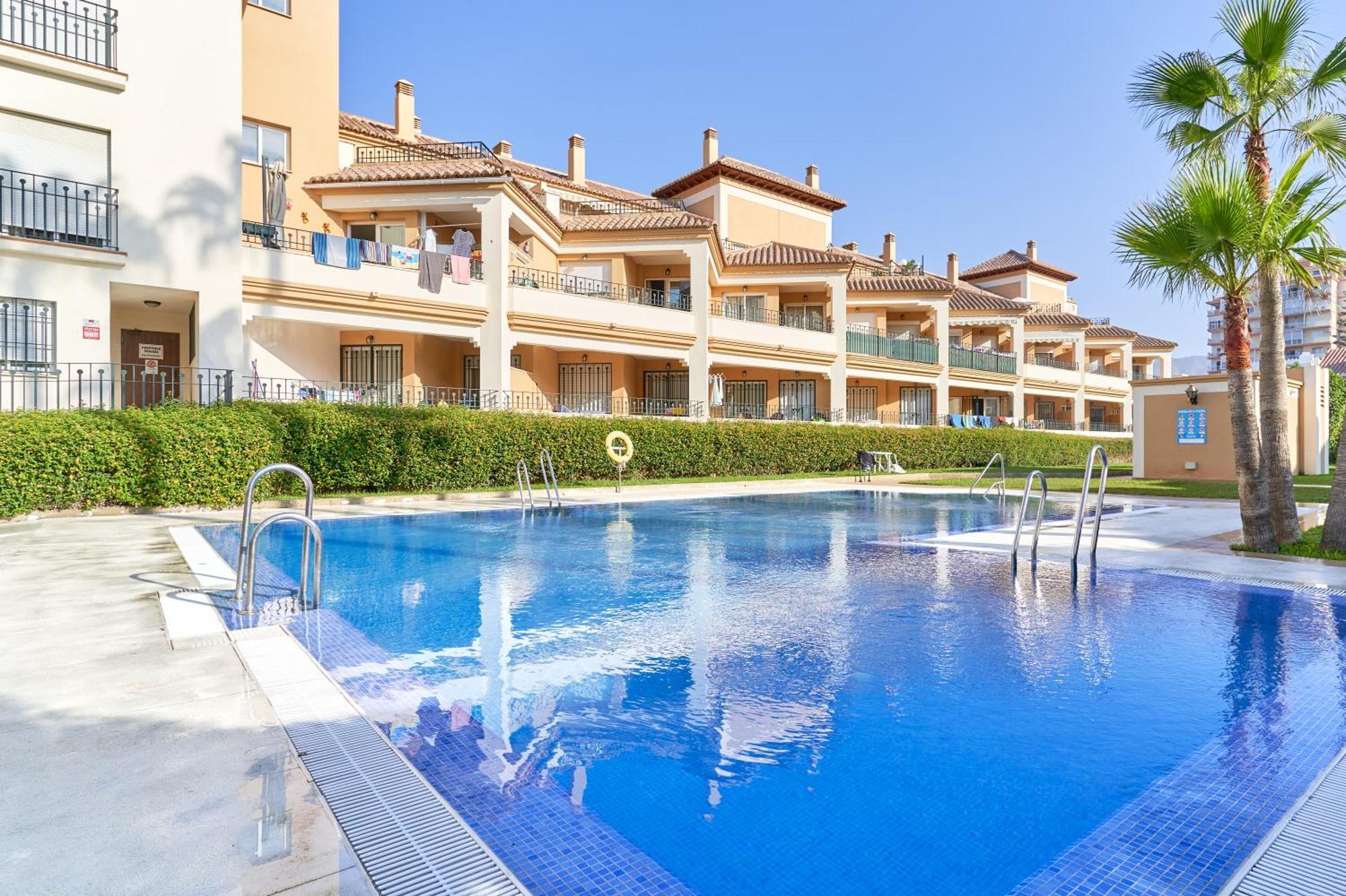 Palmeras A92 * Málaga